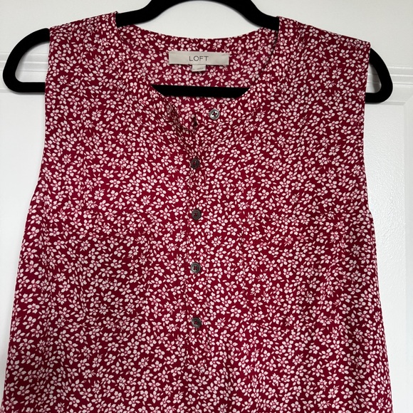 LOFT Floral Mixed Media Henley Shell, Raspberry Pop Red, Size Large - EUC - Picture 5 of 9